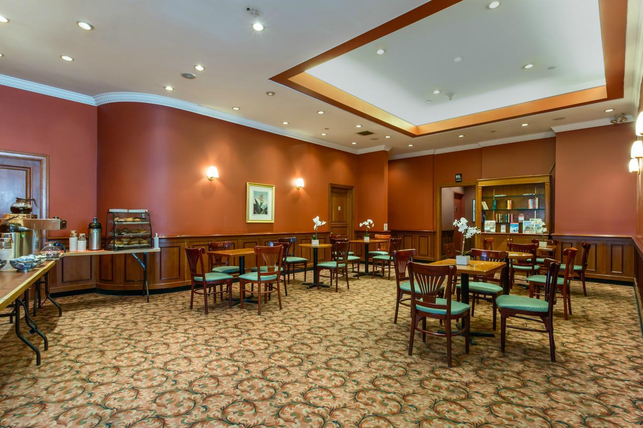 Chelsea Savoy Hotell New York Exteriör bild